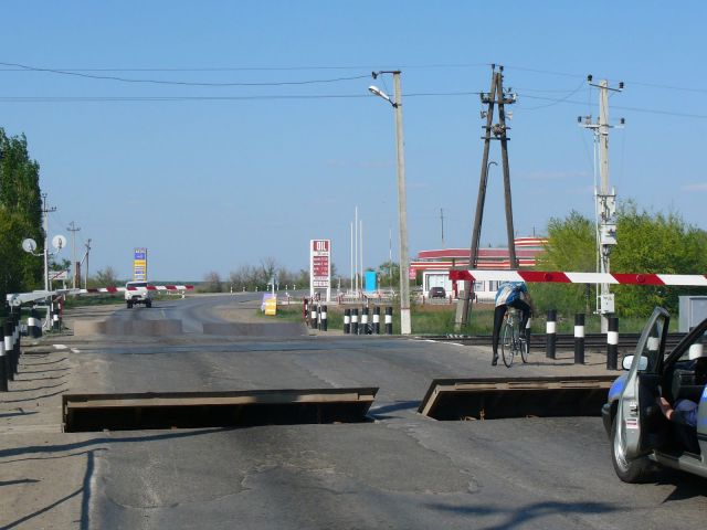 v�a�u�t� �m�i�e�u�x� �s�'�a�r�r��t�e�r� �a�v�a�n�t� �.�.�.���
Date: 2008:05:04 15:31:38